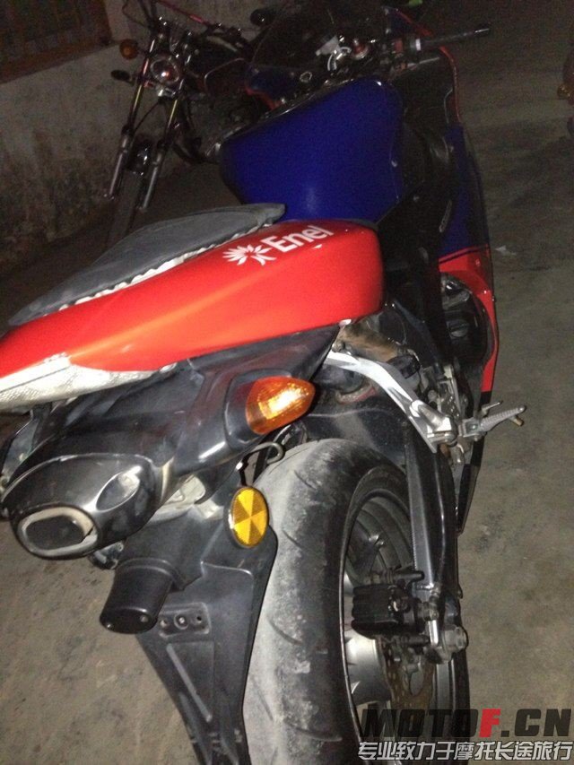 QQ图片20140411005636.jpg