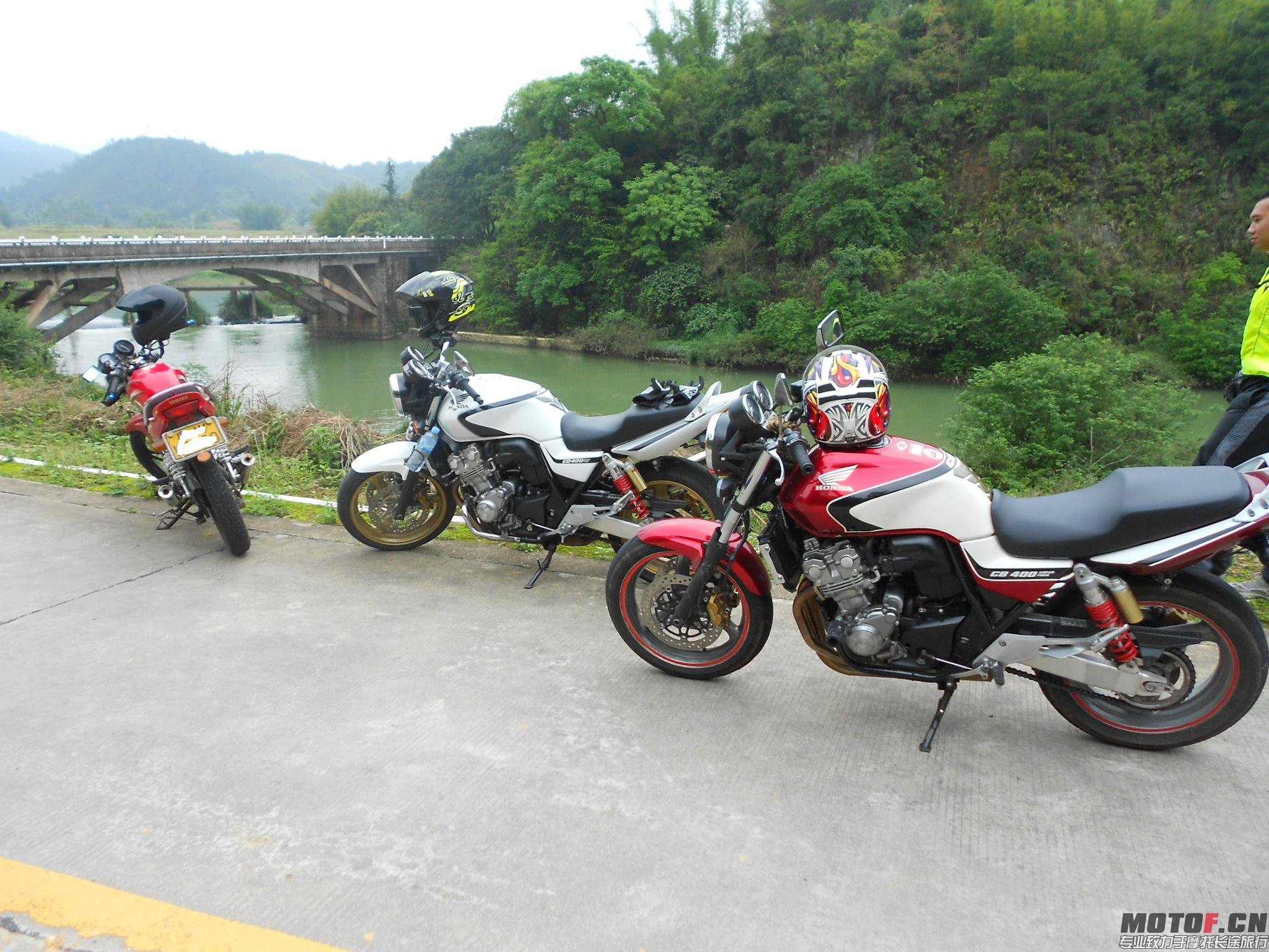 前面部F5先跑了，