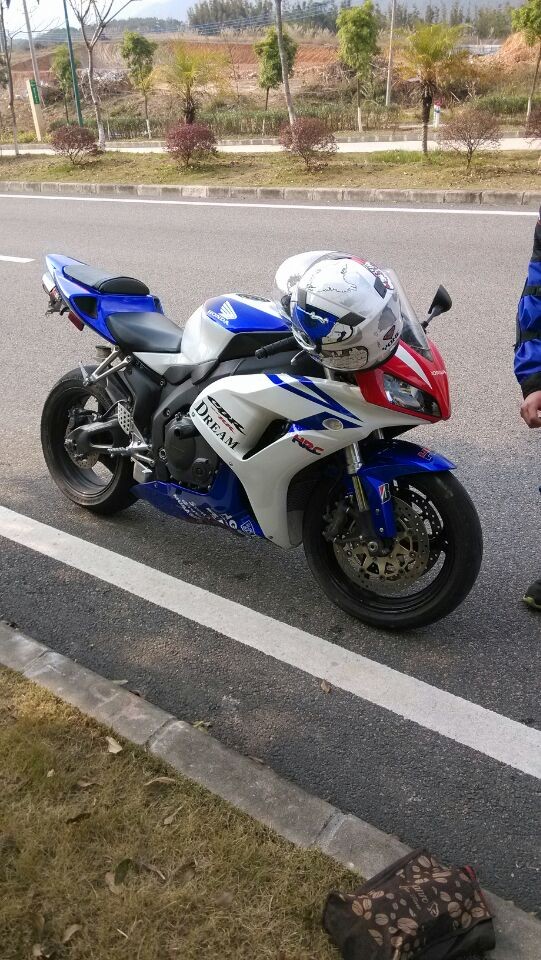 QQ图片20140227085401.jpg