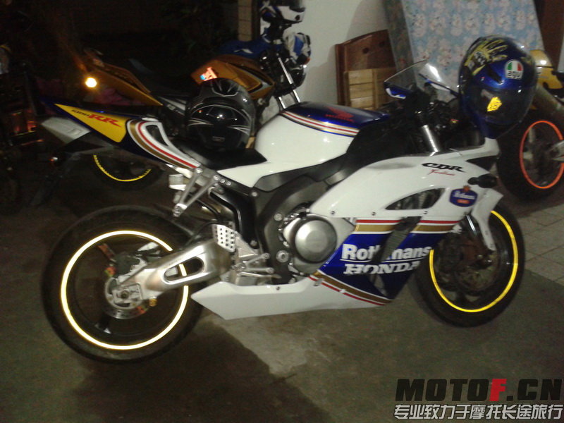 20140412_221145_调整大小.jpg