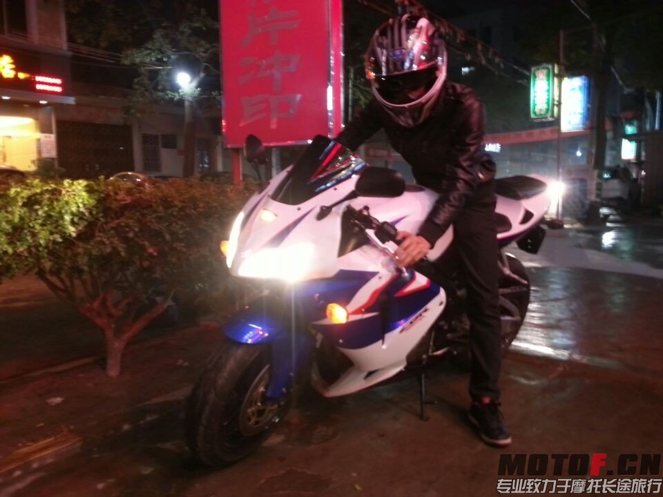 QQ图片20140325143937.jpg