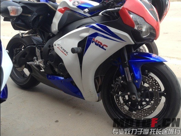 QQ图片20140414224955.jpg