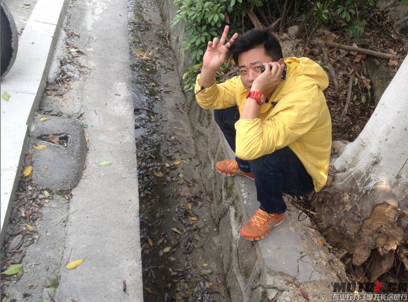 QQ图片20140414225016.jpg