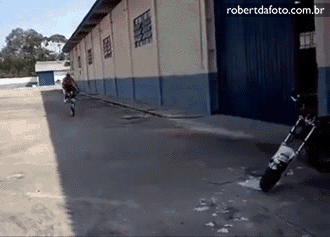 ac66e9b5gw1ef8lubjx8zg209606l000.gif
