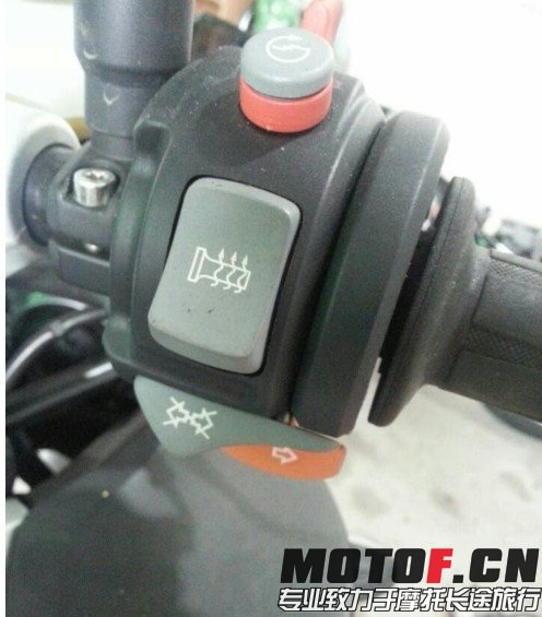 004227s8sxs5ulsz3xfm5h.jpg