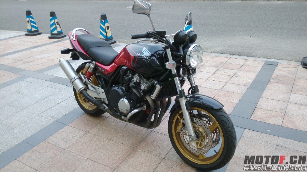 QQ图片20140419184927.jpg