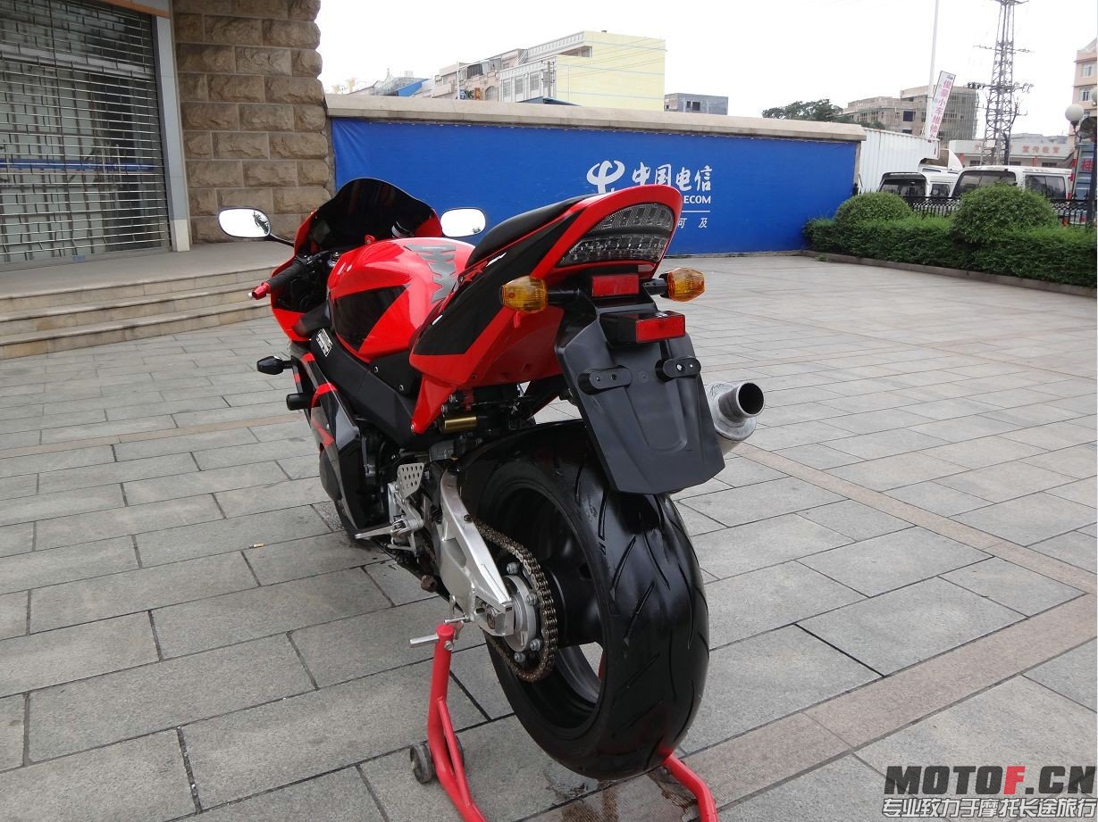 QQ图片20140421010414.jpg