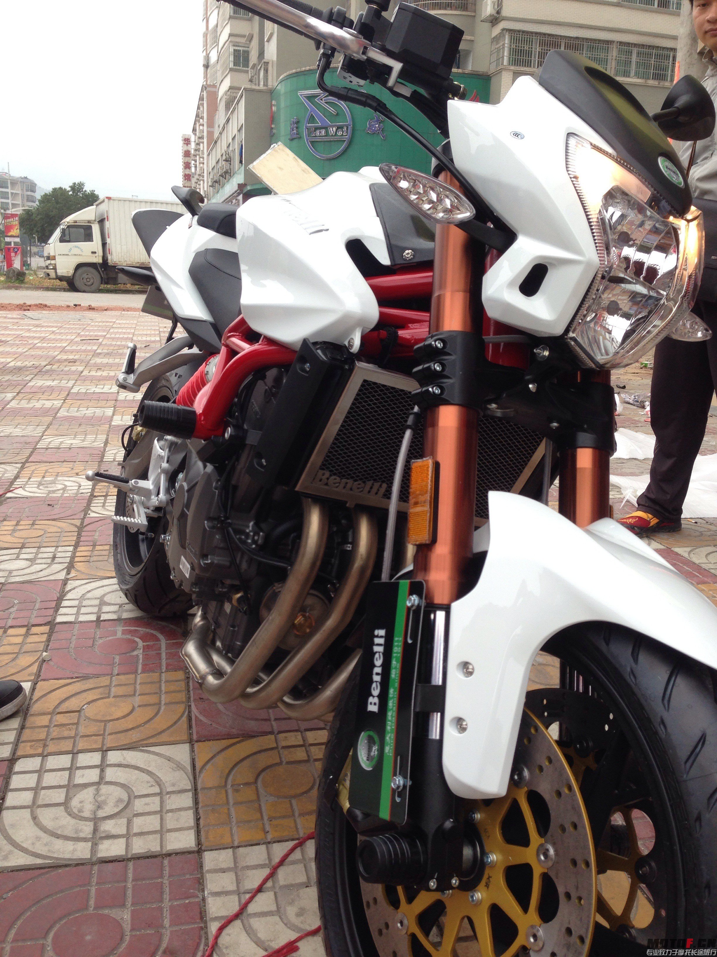 QQ图片20140425124402.jpg