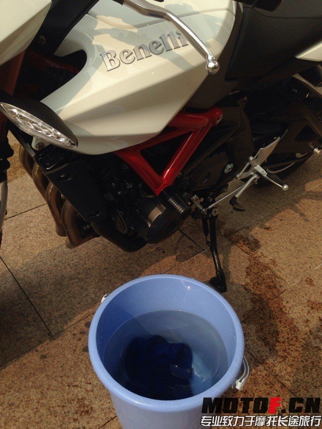 QQ图片20140425124431.jpg