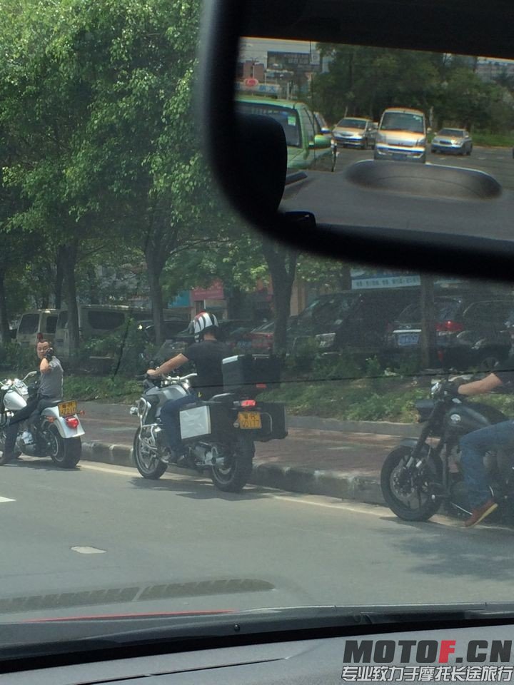 QQ图片20140428054346.jpg