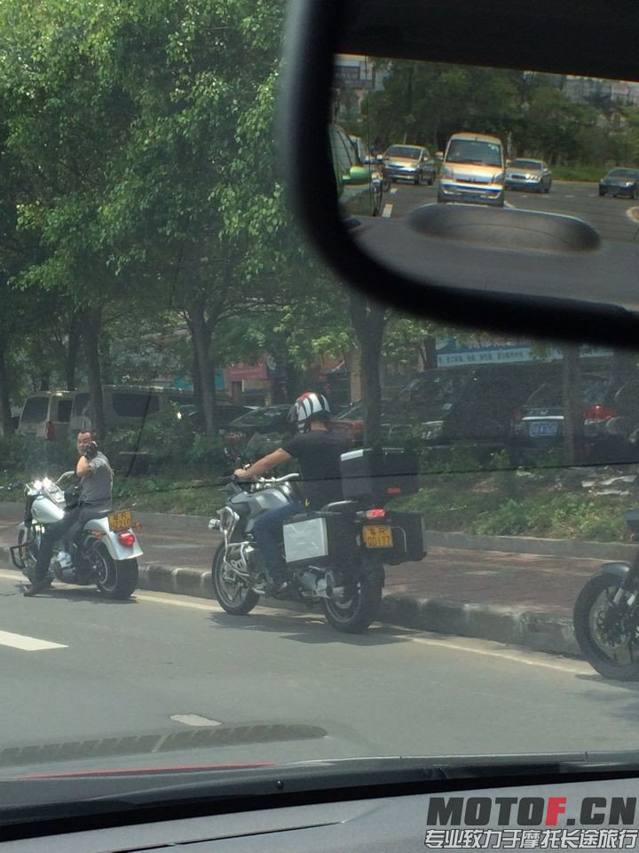 QQ图片20140428054349.jpg