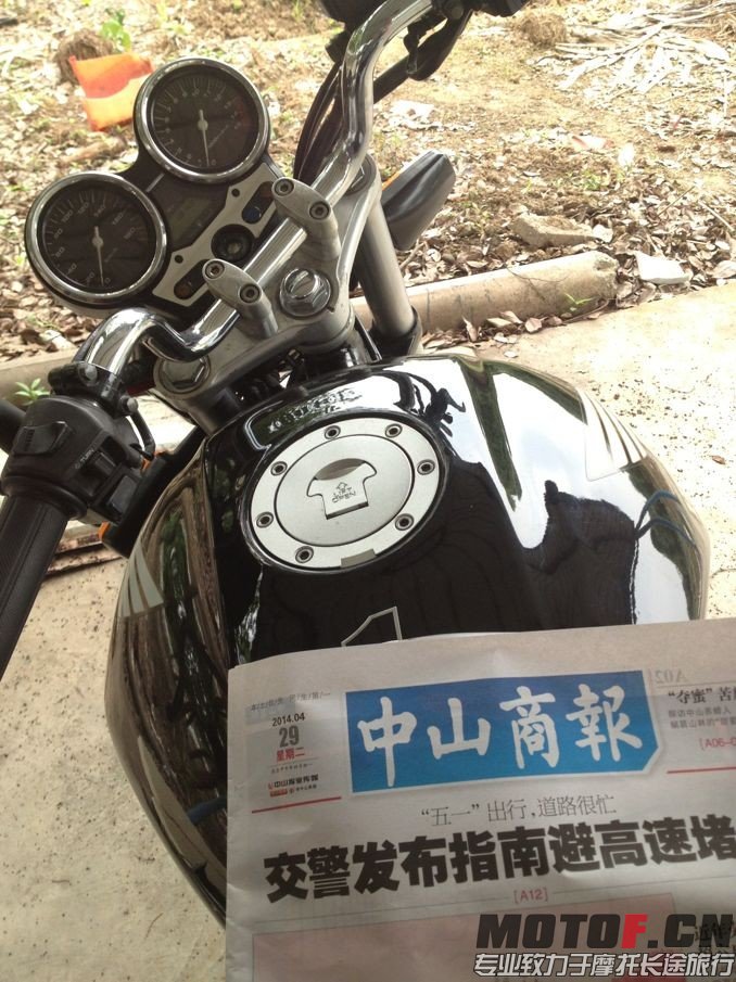 QQ图片20140429103137.jpg