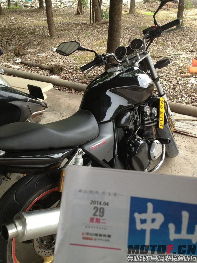 QQ图片20140429103144.jpg