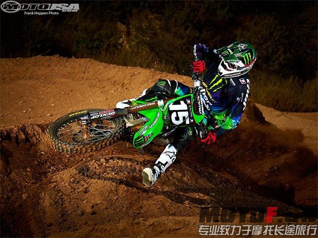 2012-Wilson-SX.jpg