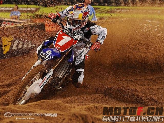 633994940889128799stewart_prac1motoweb.jpg
