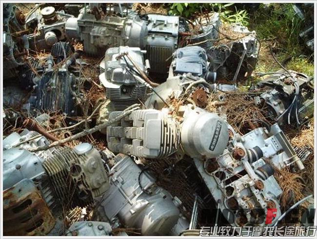 Motor Bike Junkyard_15.jpg