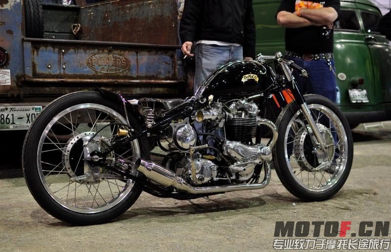 Norton-Based-Bobber-DoMaCo-Pictures-1.jpeg