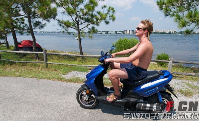 iStock_000006781059Small-633x387.jpg
