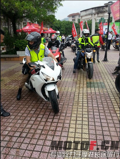QQ截图20140504184122.png