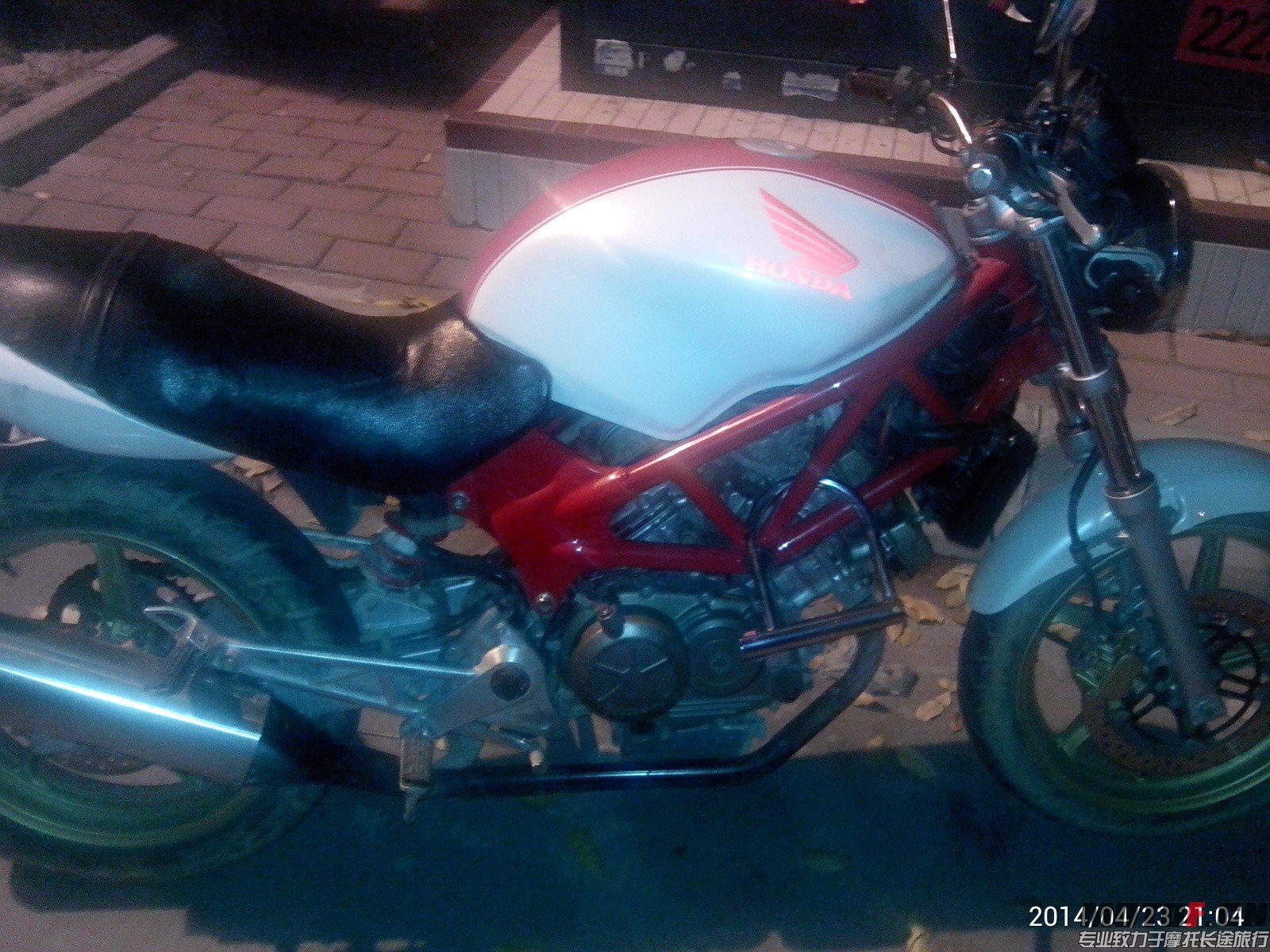 C360_2014-04-23-21-04-06-749.jpg