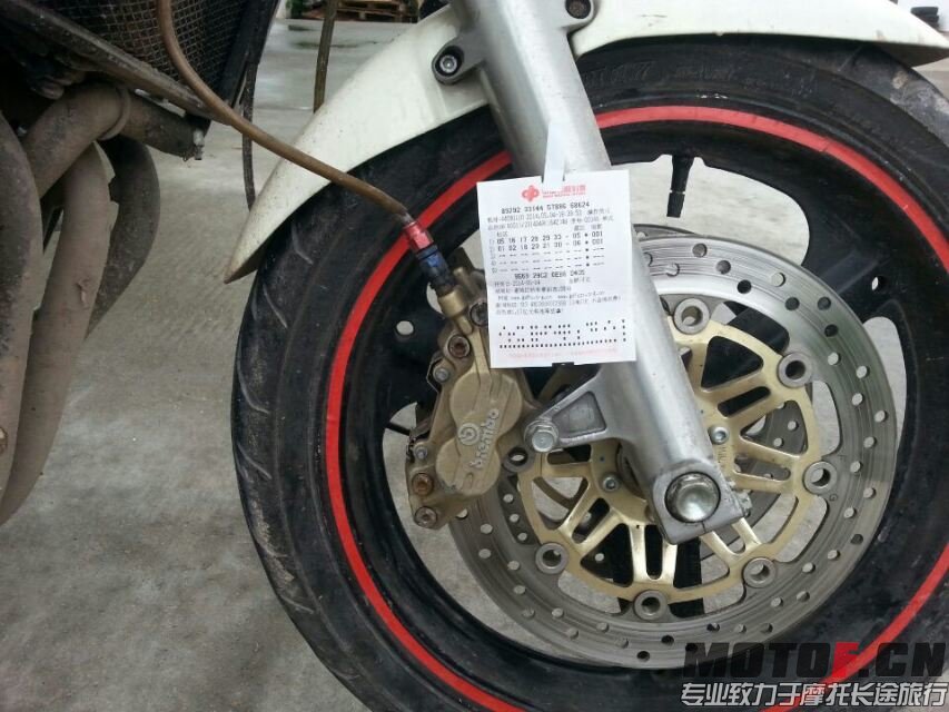 15916401133