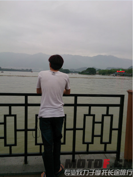 QQ截图20140504233011.jpg