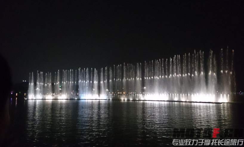 QQ截图20140504233659.jpg