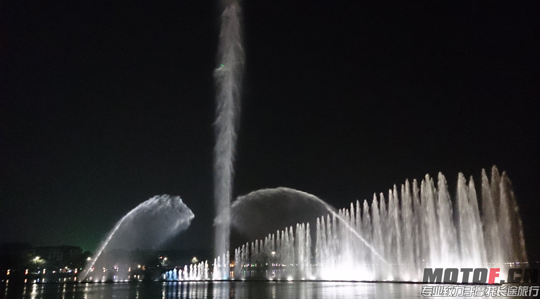 QQ截图20140504233751.jpg