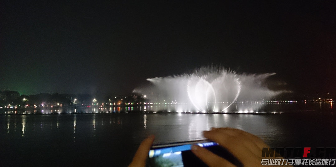 QQ截图20140504233817.jpg