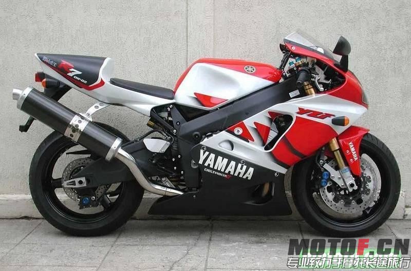 1376918781141758-Yamaha-YZF-R7.jpg