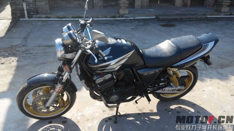 QQ图片20140522150646.jpg
