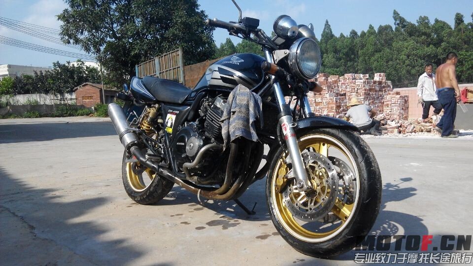 QQ图片20140522150649.jpg