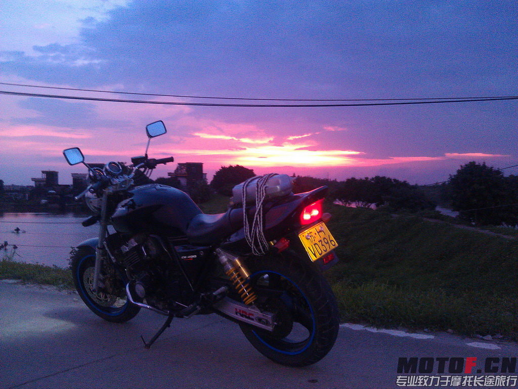 IMG_20140513_190802_调整大小.jpg