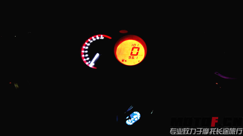 IMG_20140515_015003_SHOT2SHOT1_副本.jpg