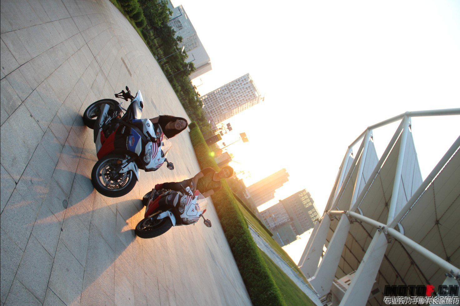 013245cyy3quzqmmrrp9cj.jpg
