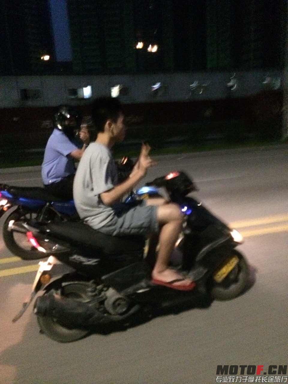 油门线断了都能开。。。根本停不下来