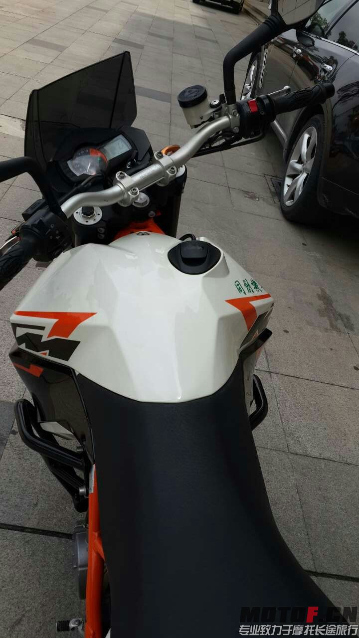 mmexport1401503398100.jpg