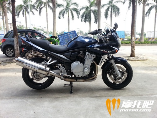 103208b750ggq8m8pg5mzi.jpg