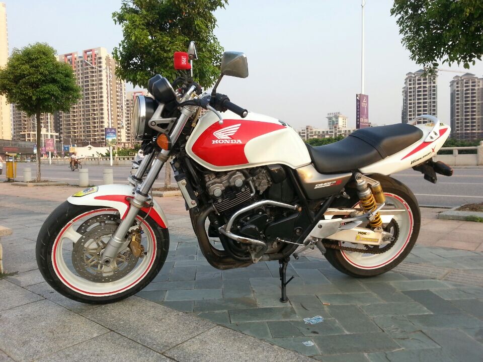 QQ图片20140614082928.jpg