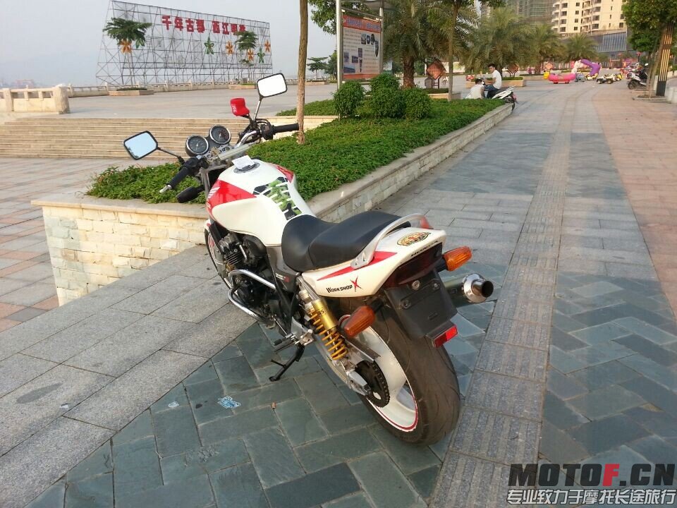 QQ图片20140614082901.jpg