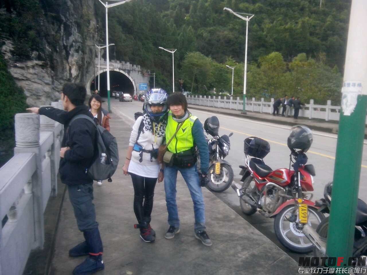 QQ图片20131126125117.jpg