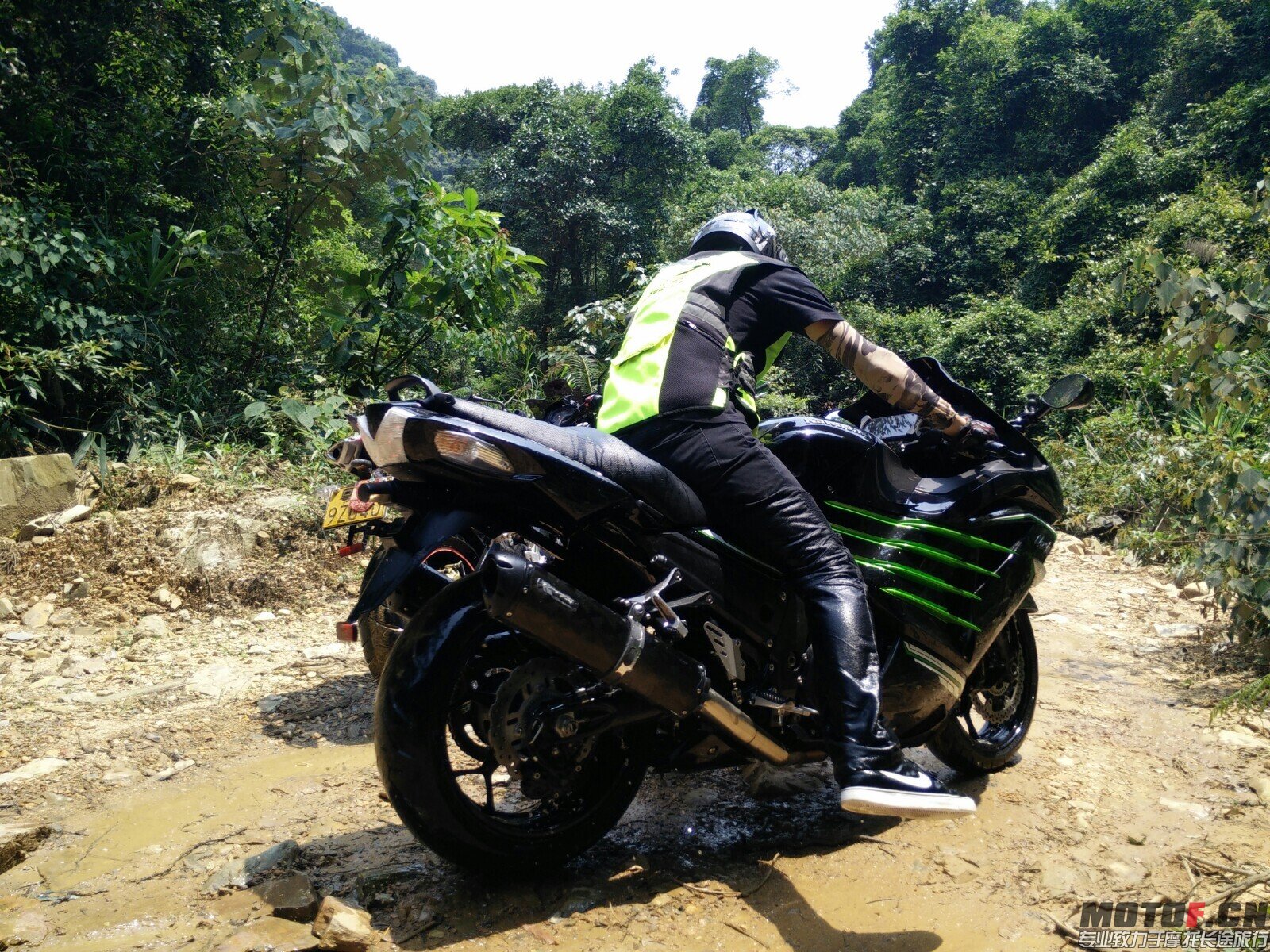 QQ图片20140615164439.jpg