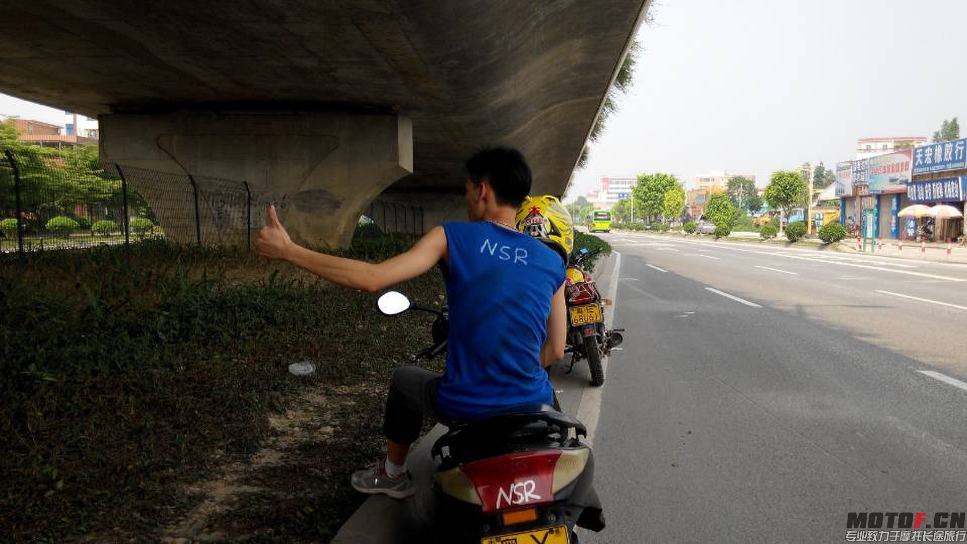 QQ图片20140616194543.jpg