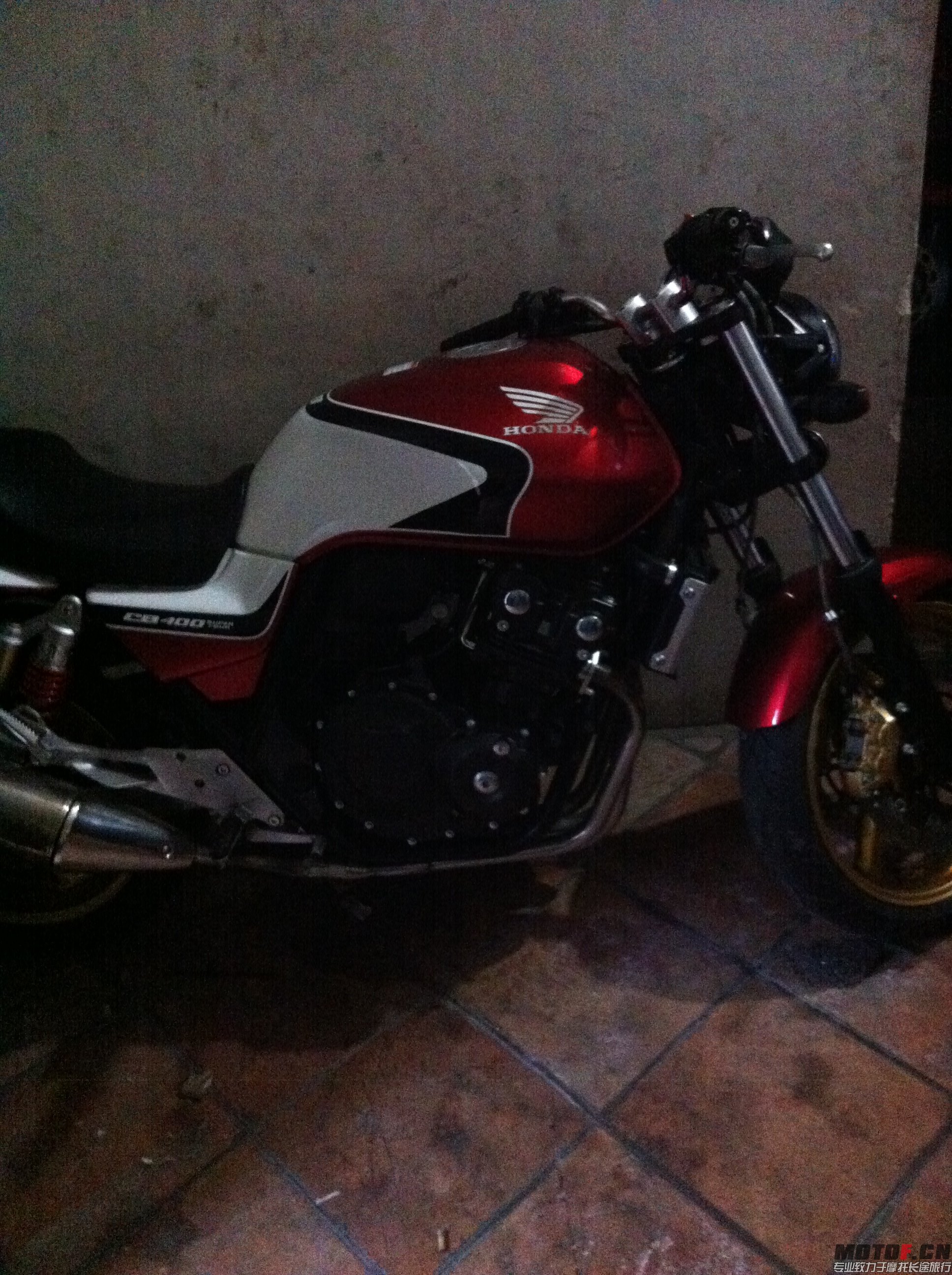 12年的CB400