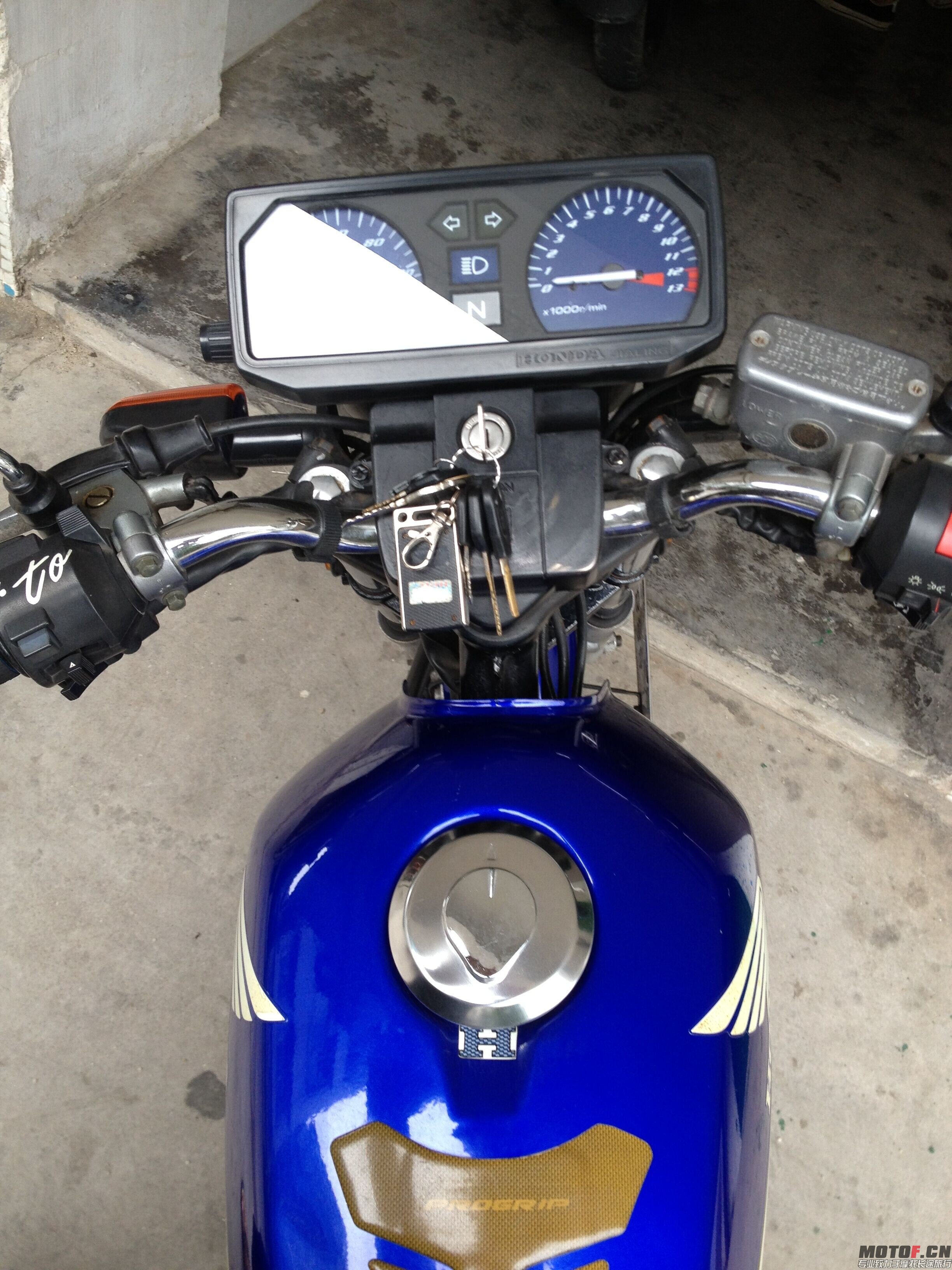 QQ图片20140522191326.jpg