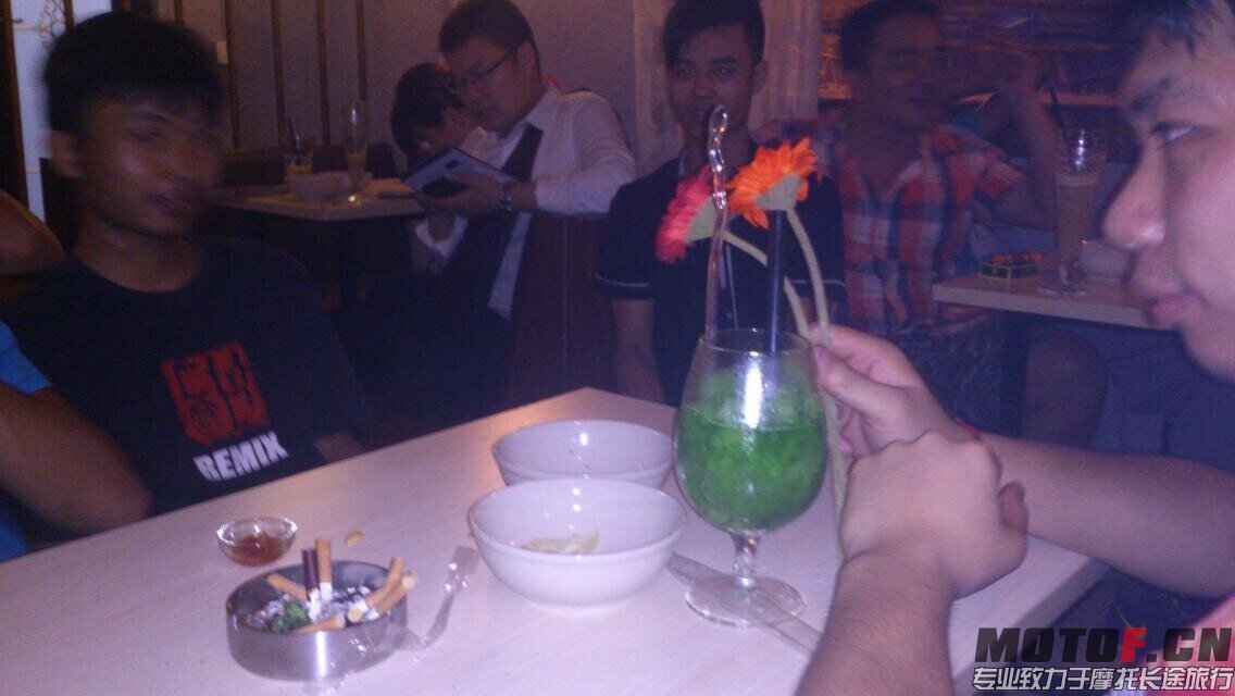 QQ图片20140623140352.jpg