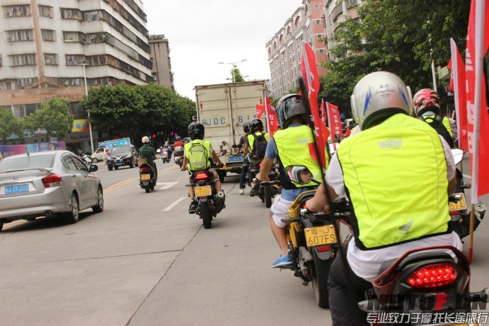 QQ图片20140623210108.jpg