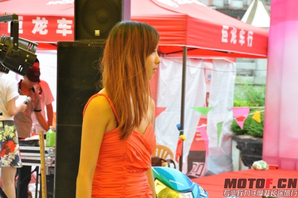 QQ图片20140623210638.jpg