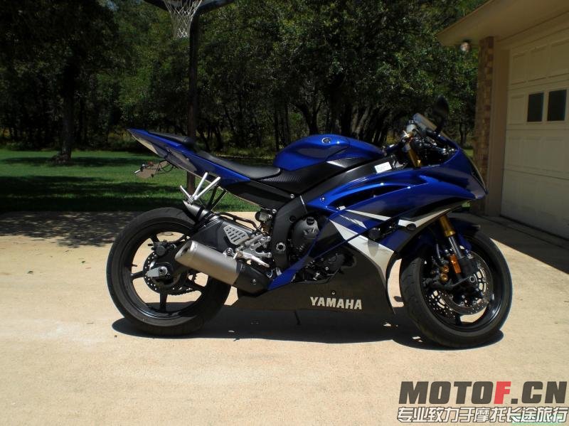 1228015710242616-Yamaha-YZF-R6.jpg