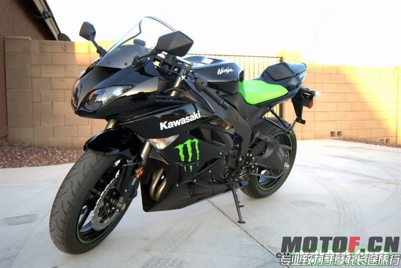 1264592529300887-Kawasaki-ZX-6R-.jpg